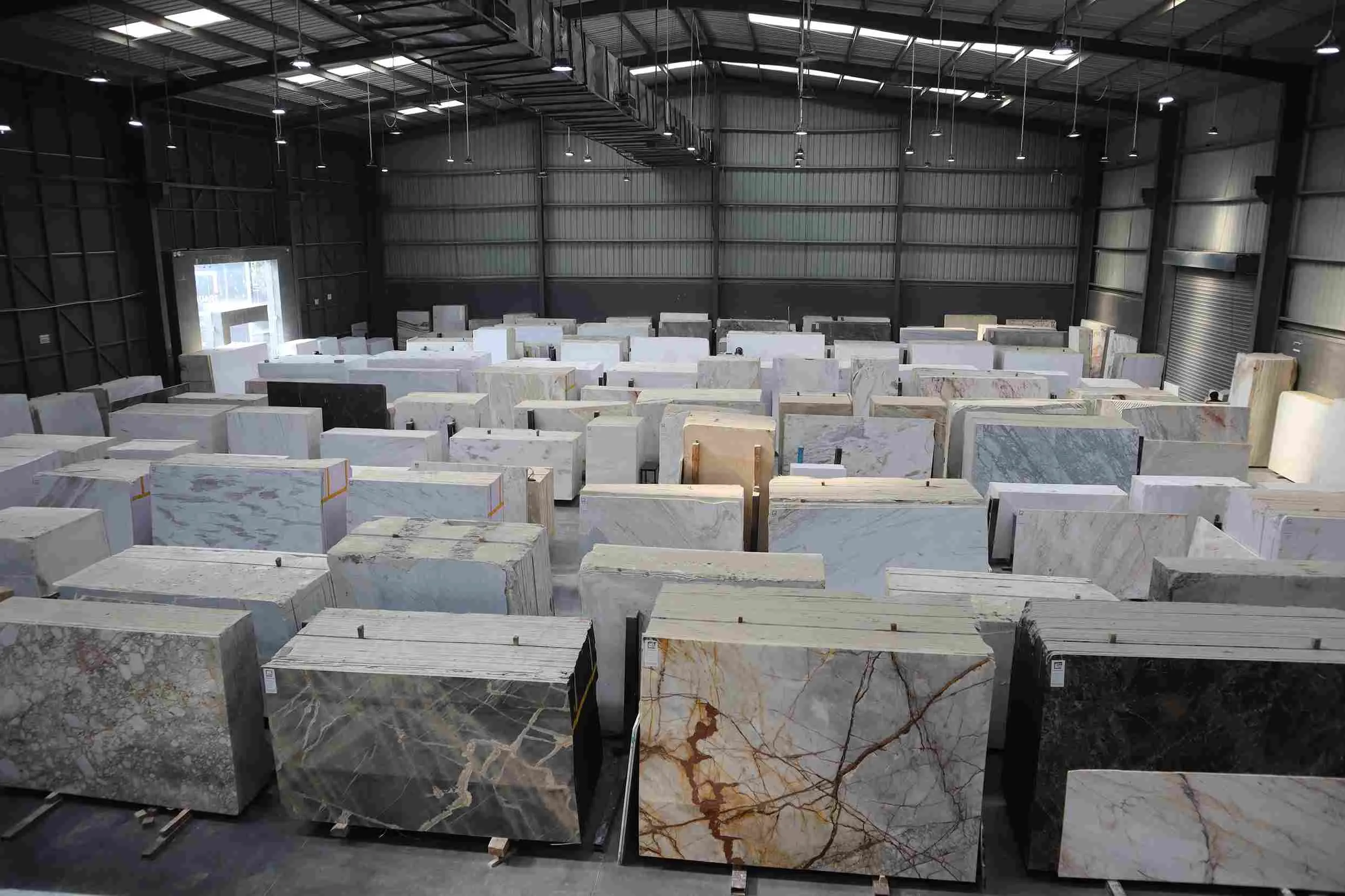 Showroom White Imported Marble in Kishangarh, India – Square Feet Marble